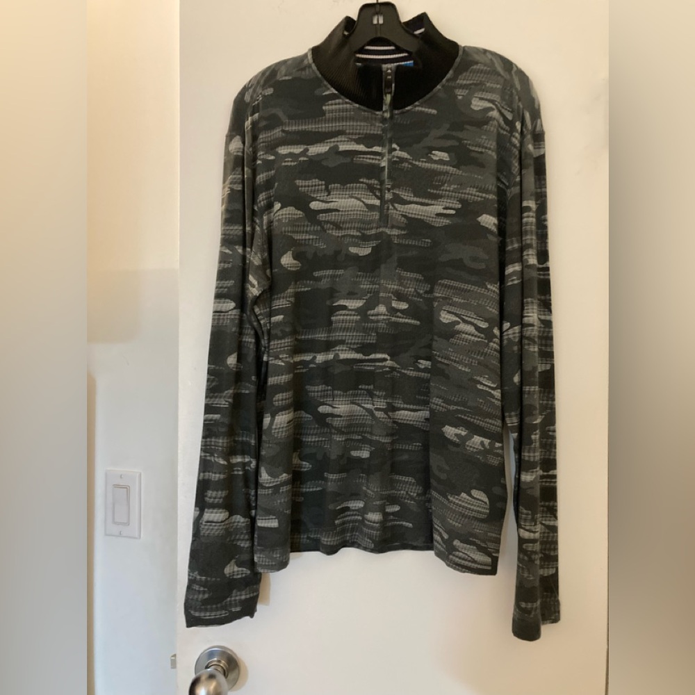 Men’s Robert Graham Black Gray Long Sleeve Soft Shirt M